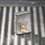 Зажигалка Satin Chrome™ хрустальный череп Swarovski® ZIPPO 49034